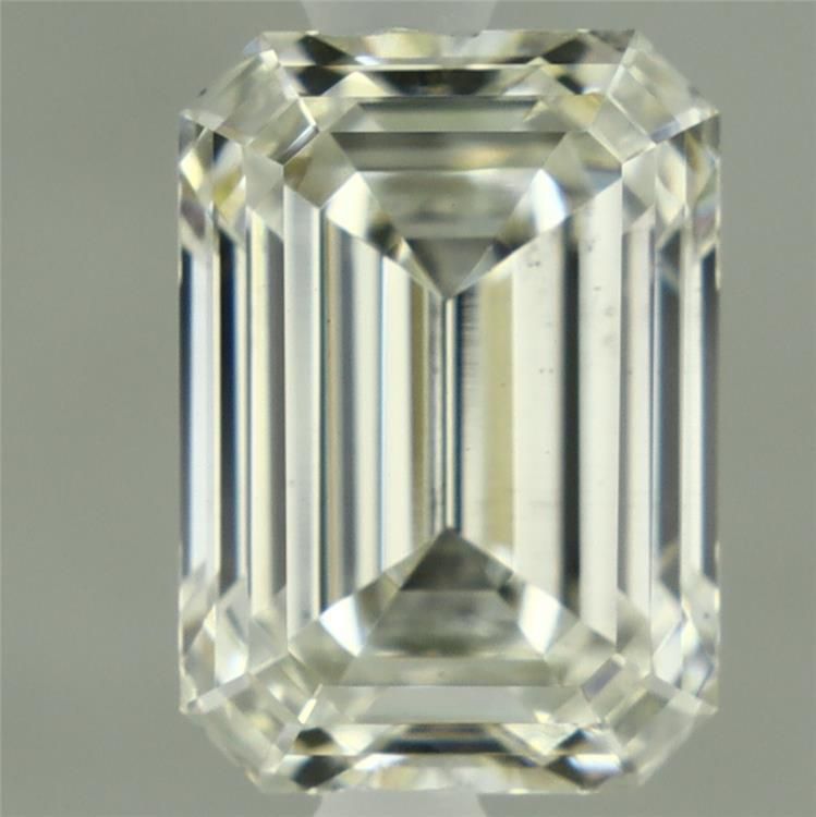 1.54 ct Emerald diamond