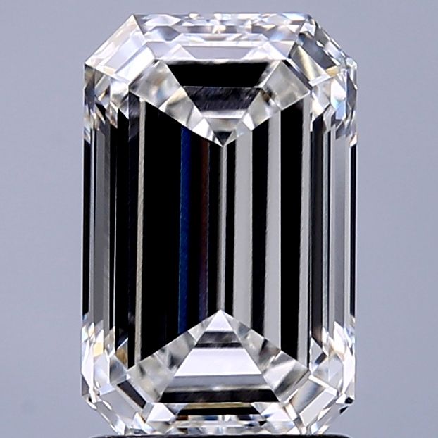 1.75 ct Emerald diamond
