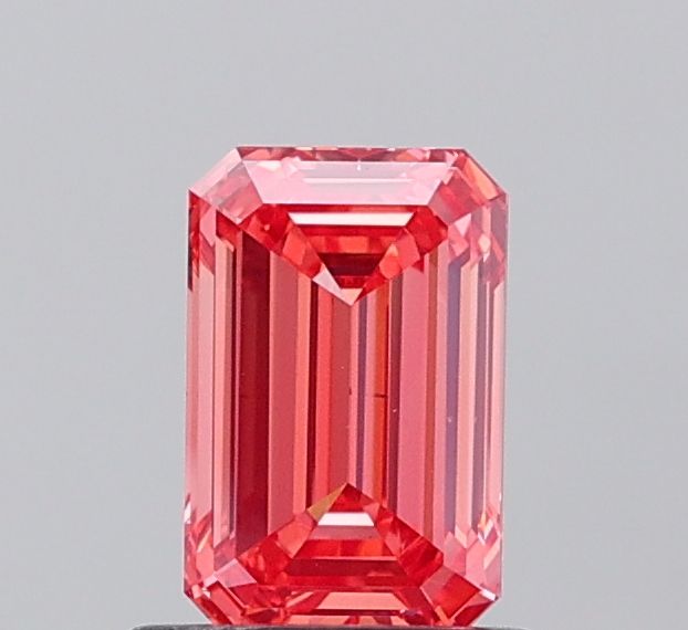 1.02 ct Emerald diamond