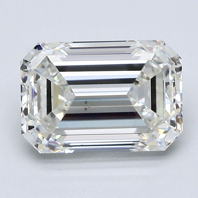 2.70 ct Emerald diamond