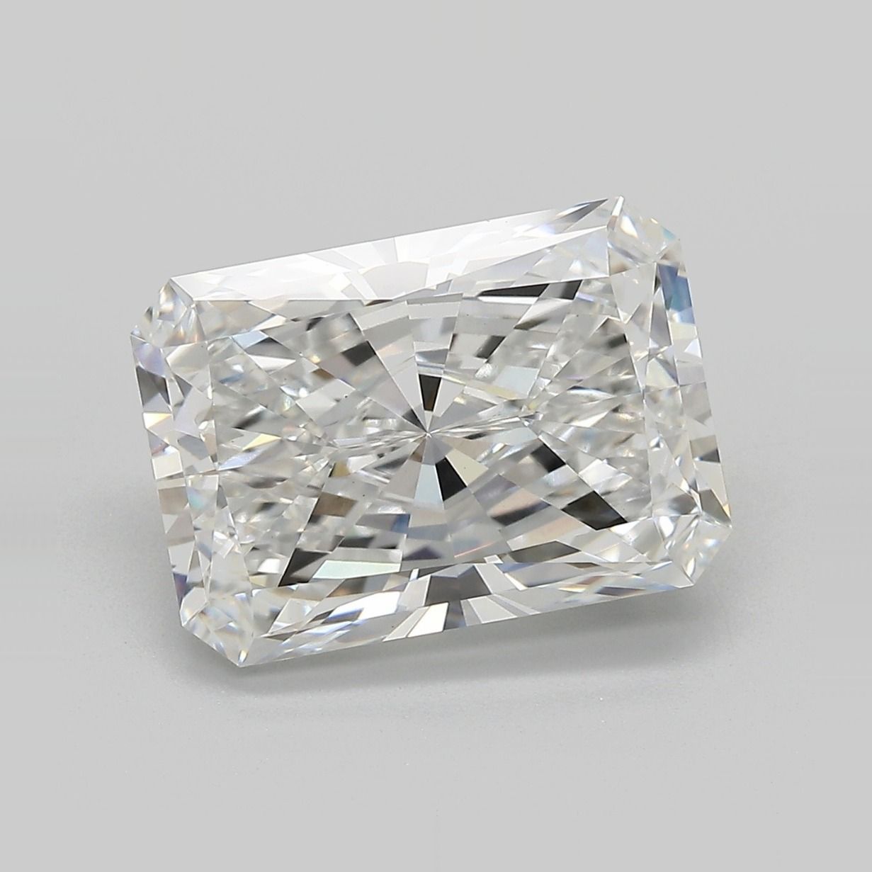1.05 ct. radiant Lab Grown Diamond front image