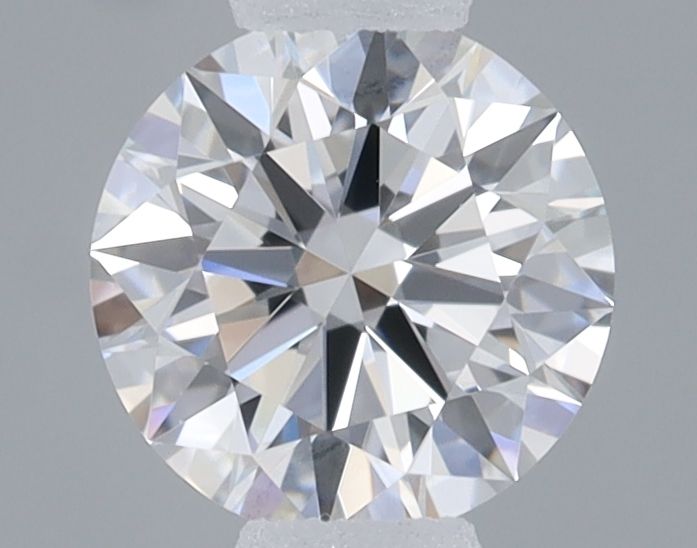 0.5 ct lab-grown Round Diamond