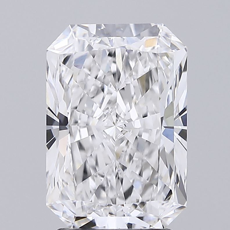 2.58 ct. radiant Lab Grown Diamond front image