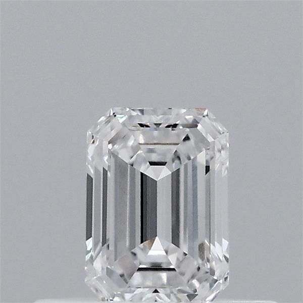 0.37 ct lab-grown Emerald Diamond