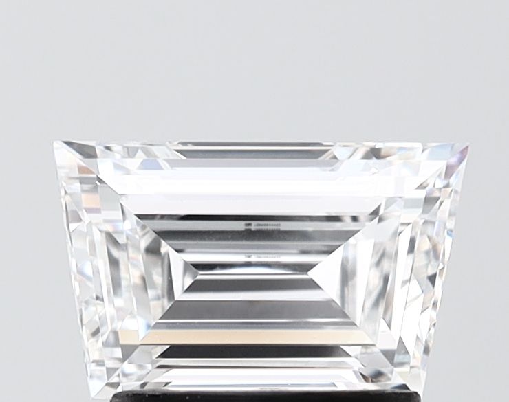 1.55 ct lab-grown Trapezoid Diamond