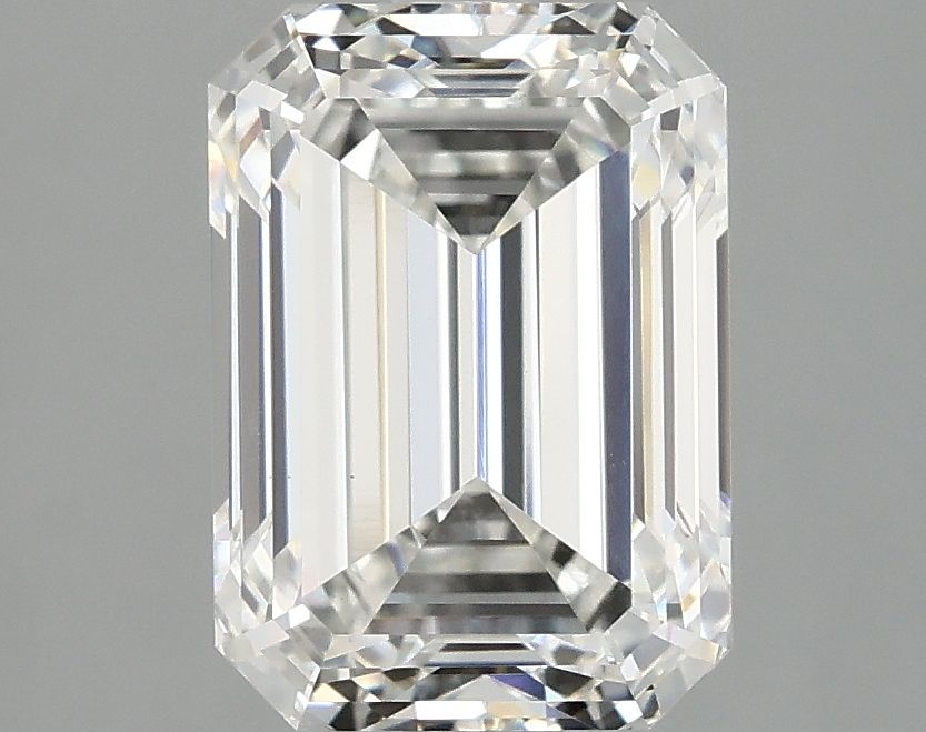 3.24 ct Emerald diamond