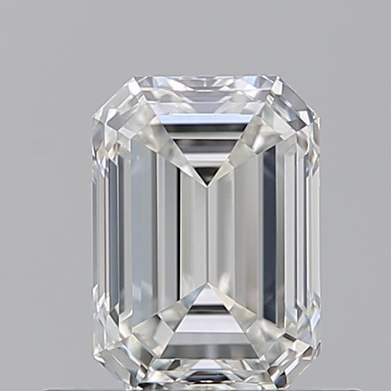 0.70 ct Emerald diamond