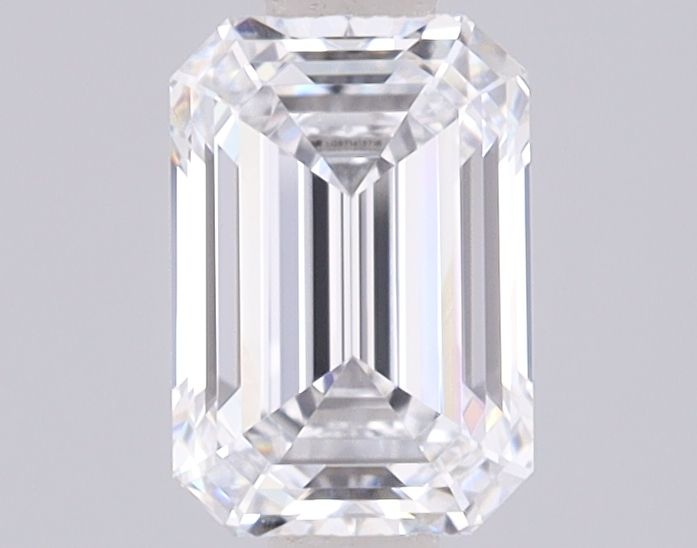 1.09 ct. emerald Lab Grown Diamond front image