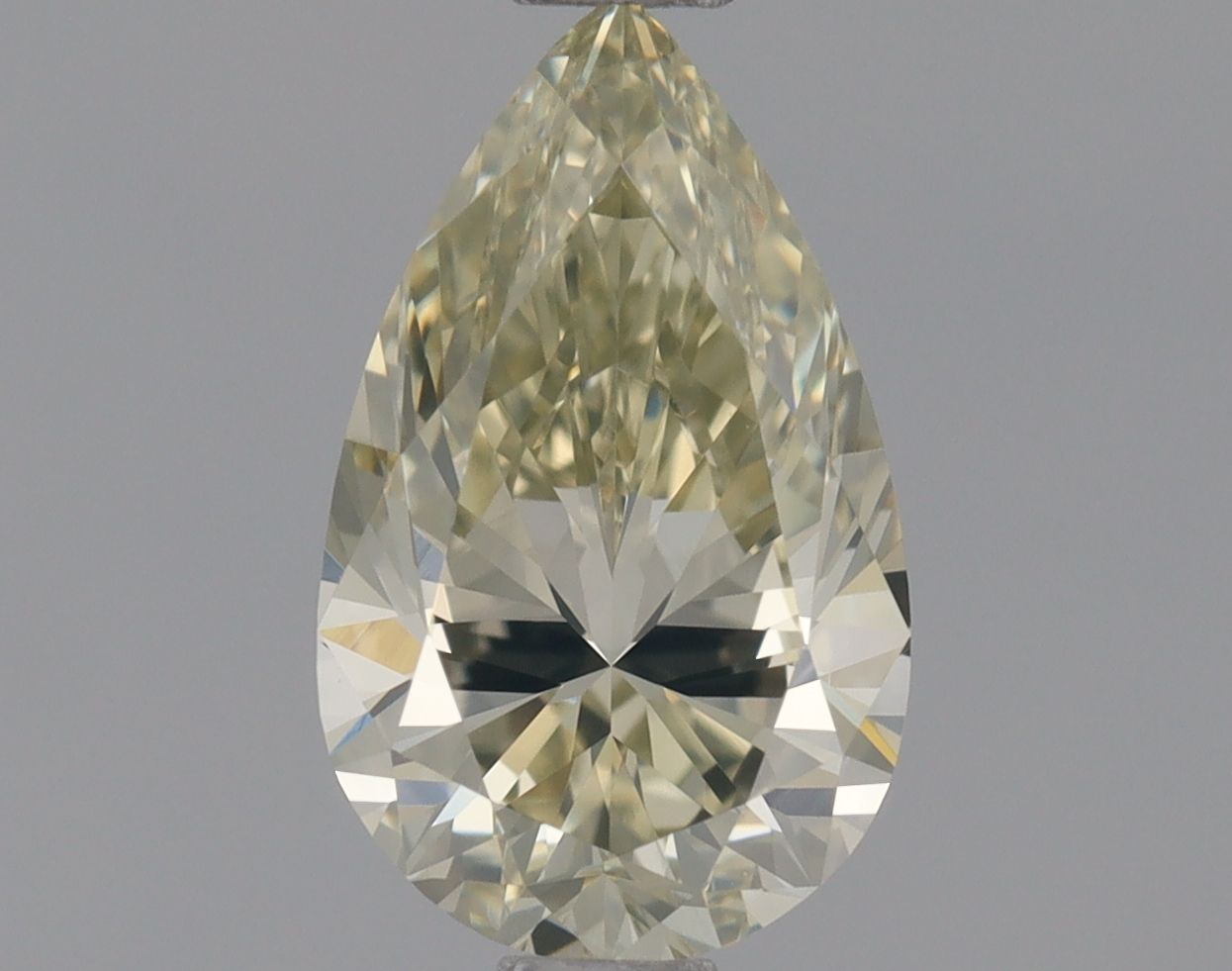 0.80 ct Pear diamond