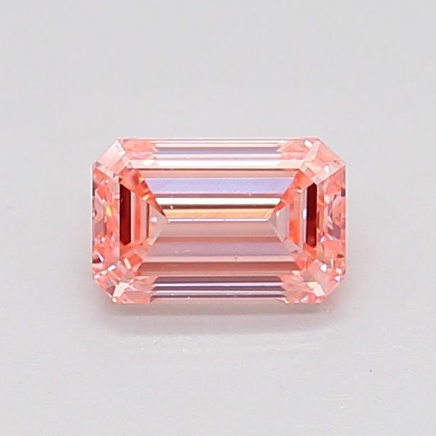 0.71 ct Emerald diamond