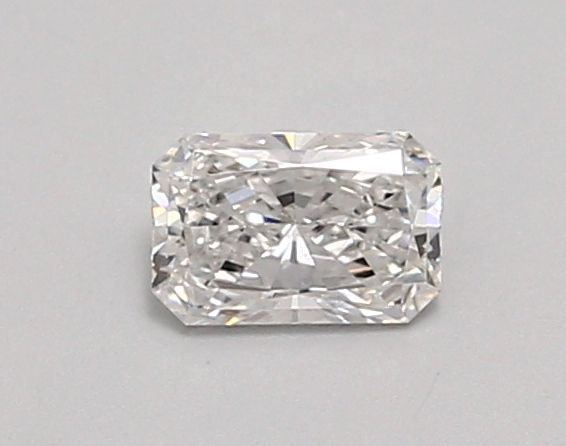 0.47 ct lab-grown Radiant Diamond