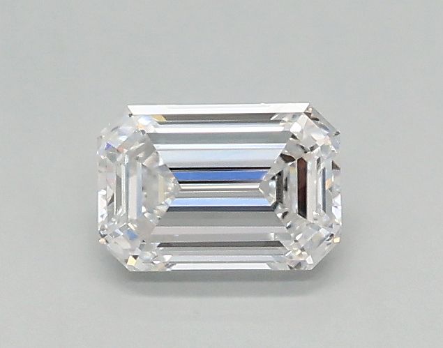 0.34 ct lab-grown Emerald Diamond