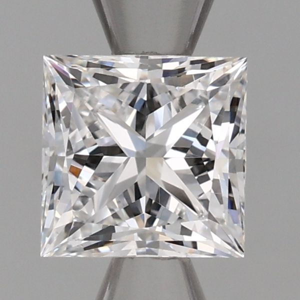 0.96 ct. princess Lab Grown Diamond front image