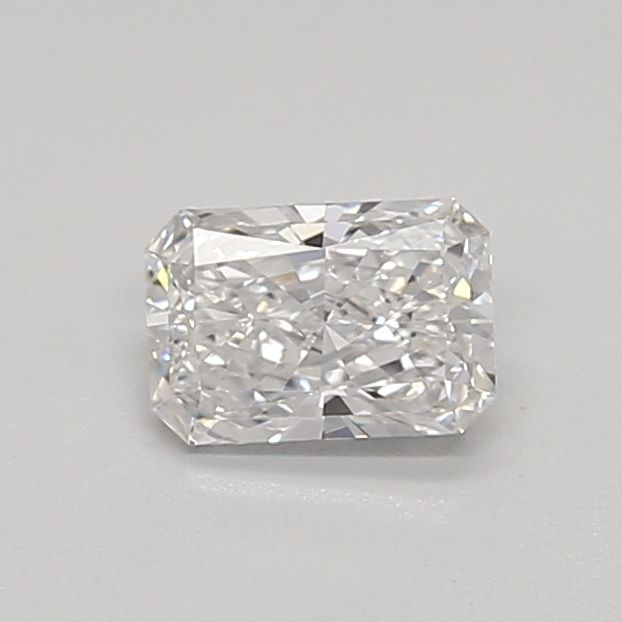 0.35 ct lab-grown Radiant Diamond