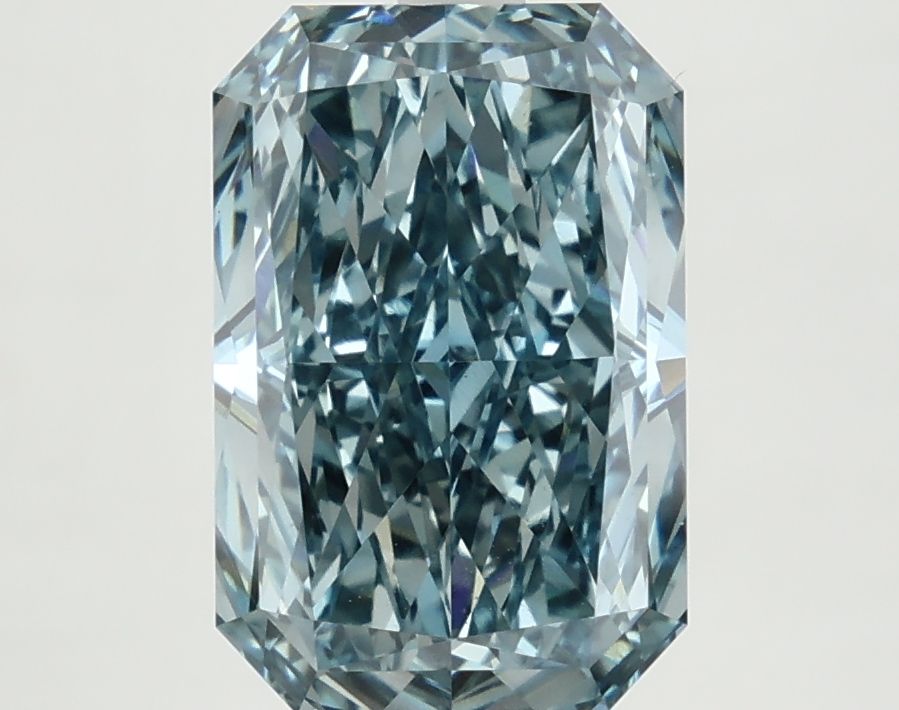 3.81 ct Radiant diamond
