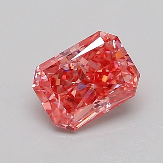 0.66 ct Radiant diamond