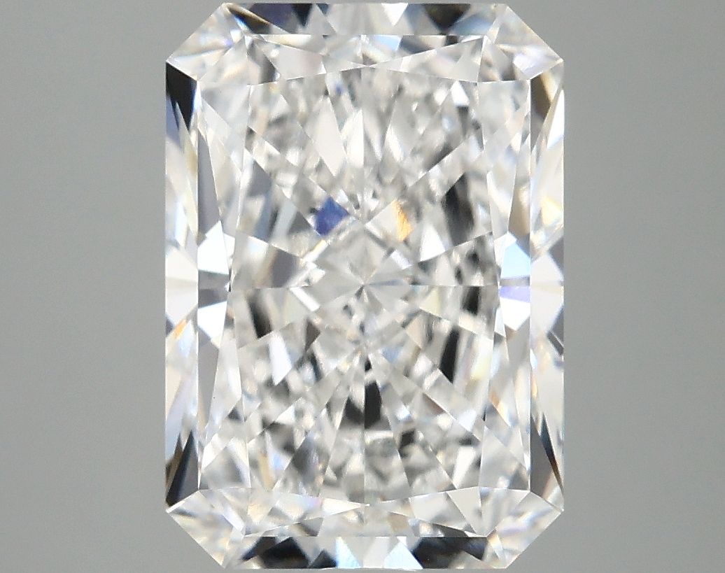 4.90 ct. radiant Lab Grown Diamond front image
