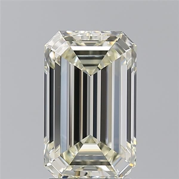 3.03ct Emerald diamond
