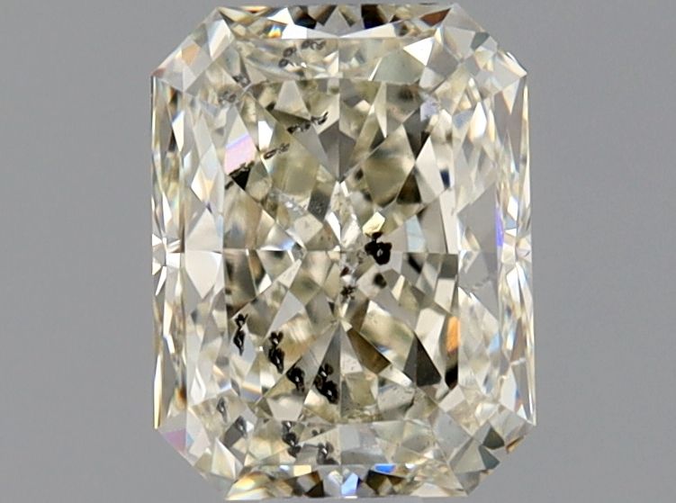 0.90ct Radiant diamond