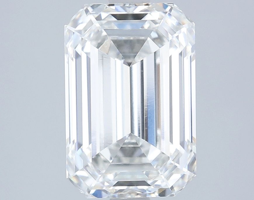 3.09 ct Emerald diamond