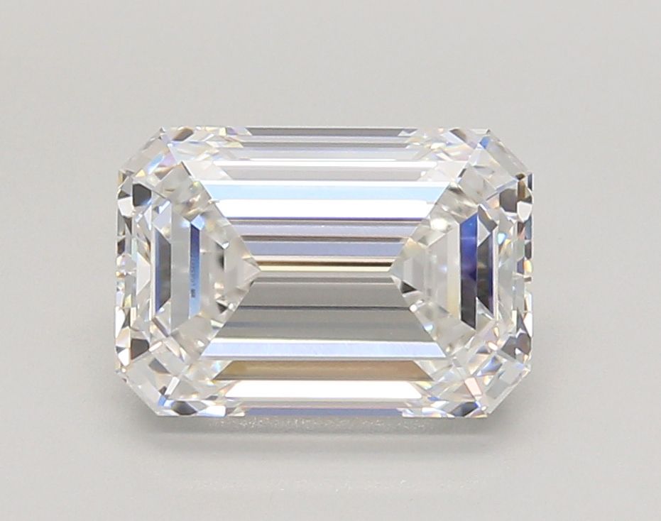 3.04 ct. emerald Lab Grown Diamond front image