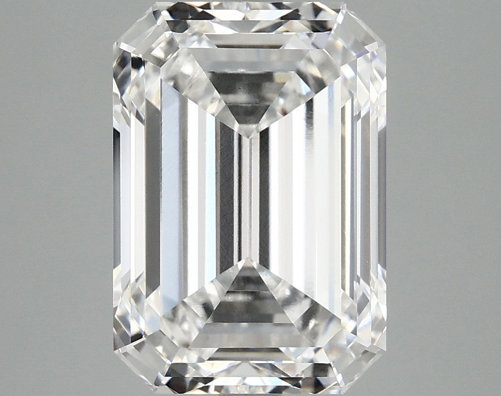 5.10 ct. emerald Lab Grown Diamond front image