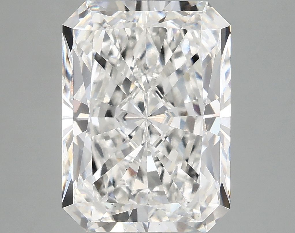 4.90 ct. radiant Lab Grown Diamond front image