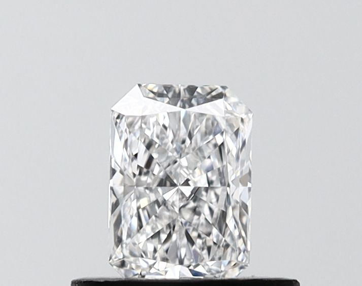 0.54 ct. radiant Lab Grown Diamond front image