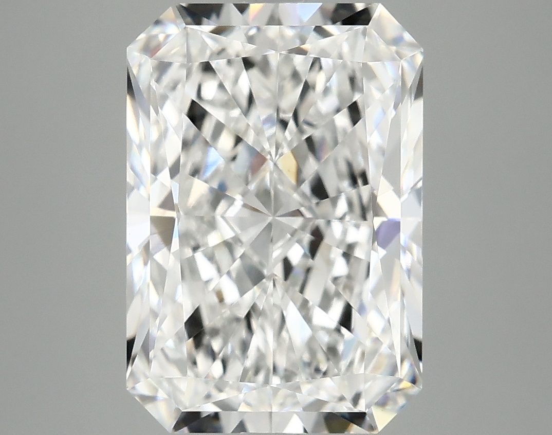 5.06 ct. radiant Lab Grown Diamond front image