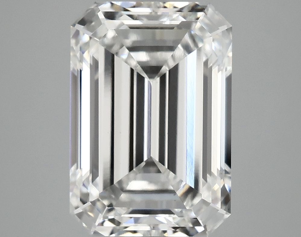 4.56 ct. emerald Lab Grown Diamond front image