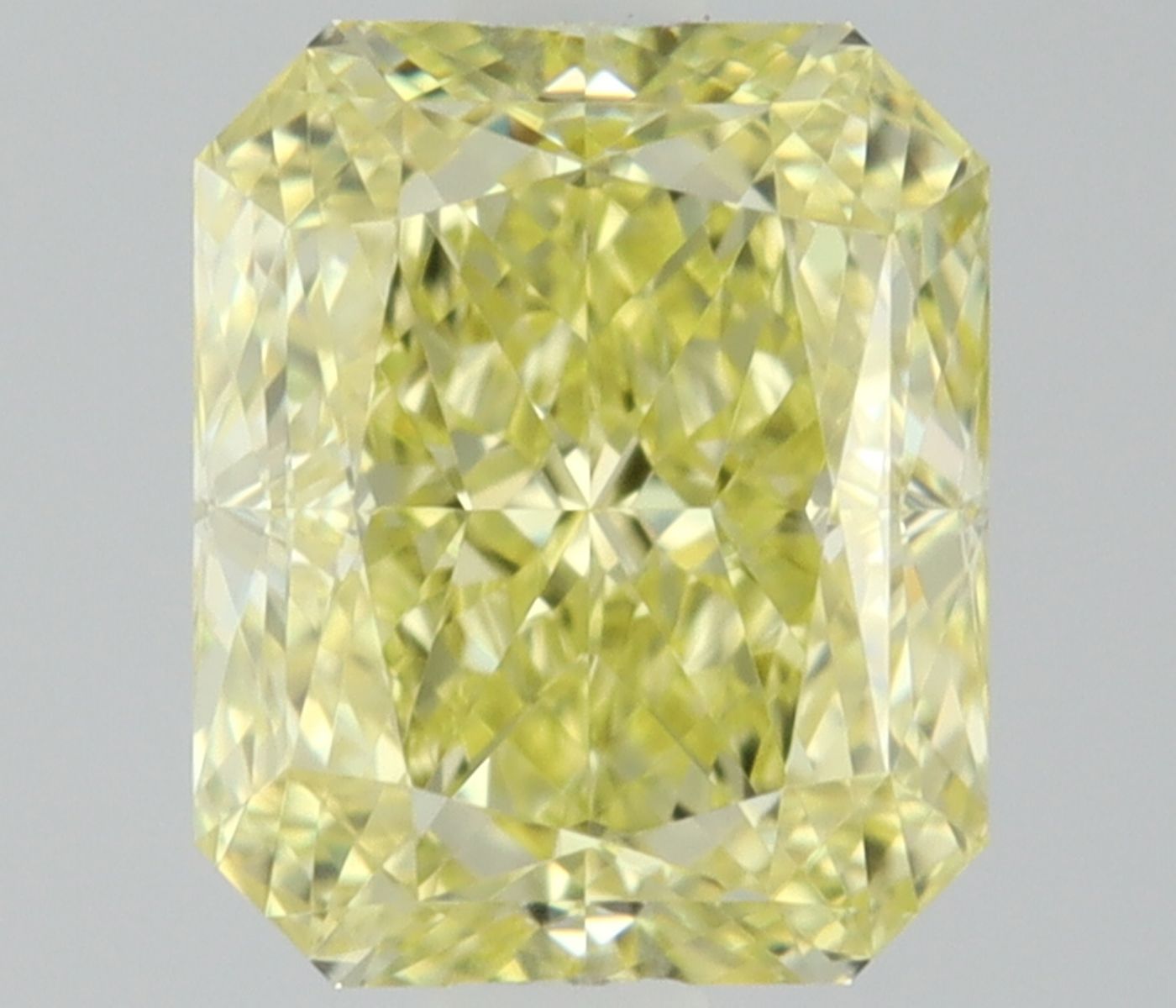 0.65 ct Radiant diamond
