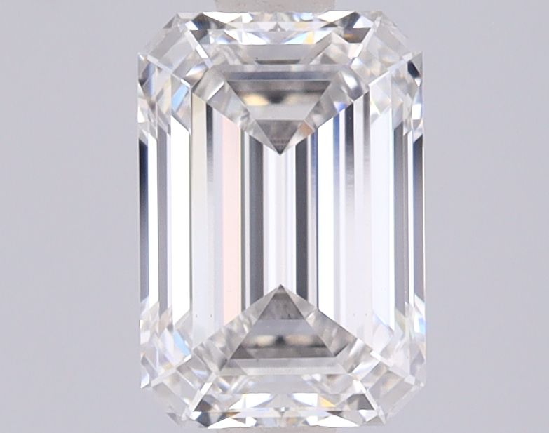 1.55 ct Emerald diamond
