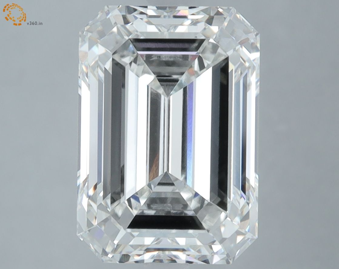 5.27 ct. emerald Lab Grown Diamond front image
