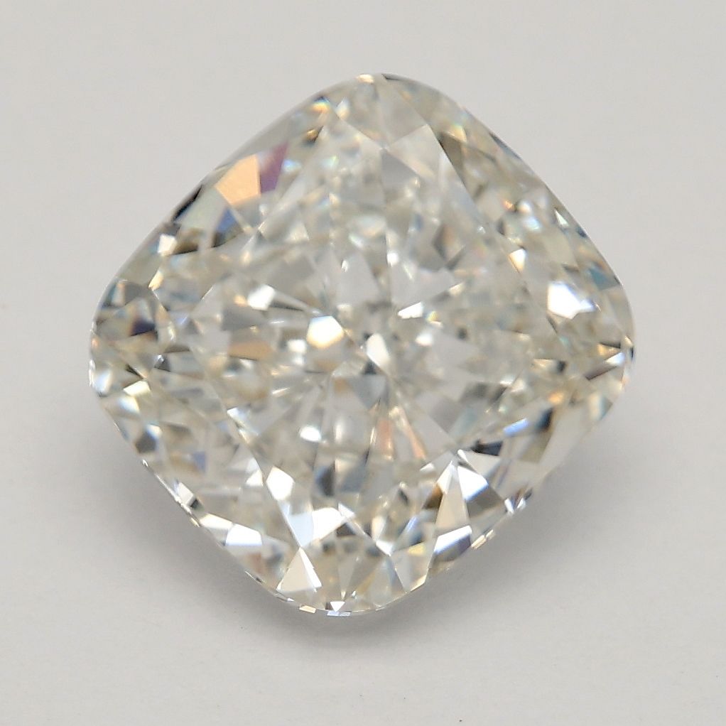 2.72 ct Cushion Brilliant diamond