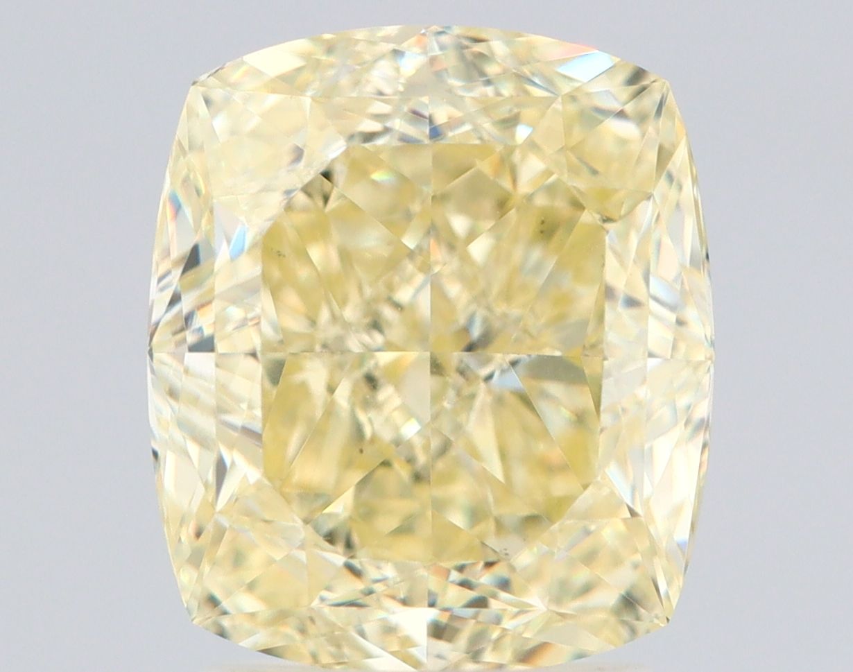 3.02 ct Cushion Brilliant diamond