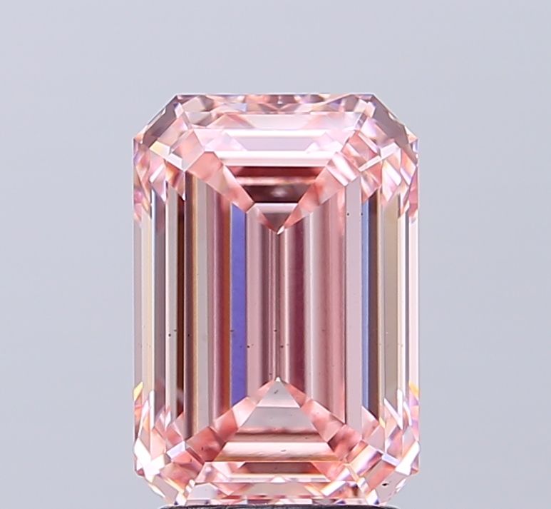 3.01 ct Emerald diamond