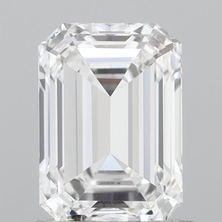 1.32 ct. emerald Lab Grown Diamond front image