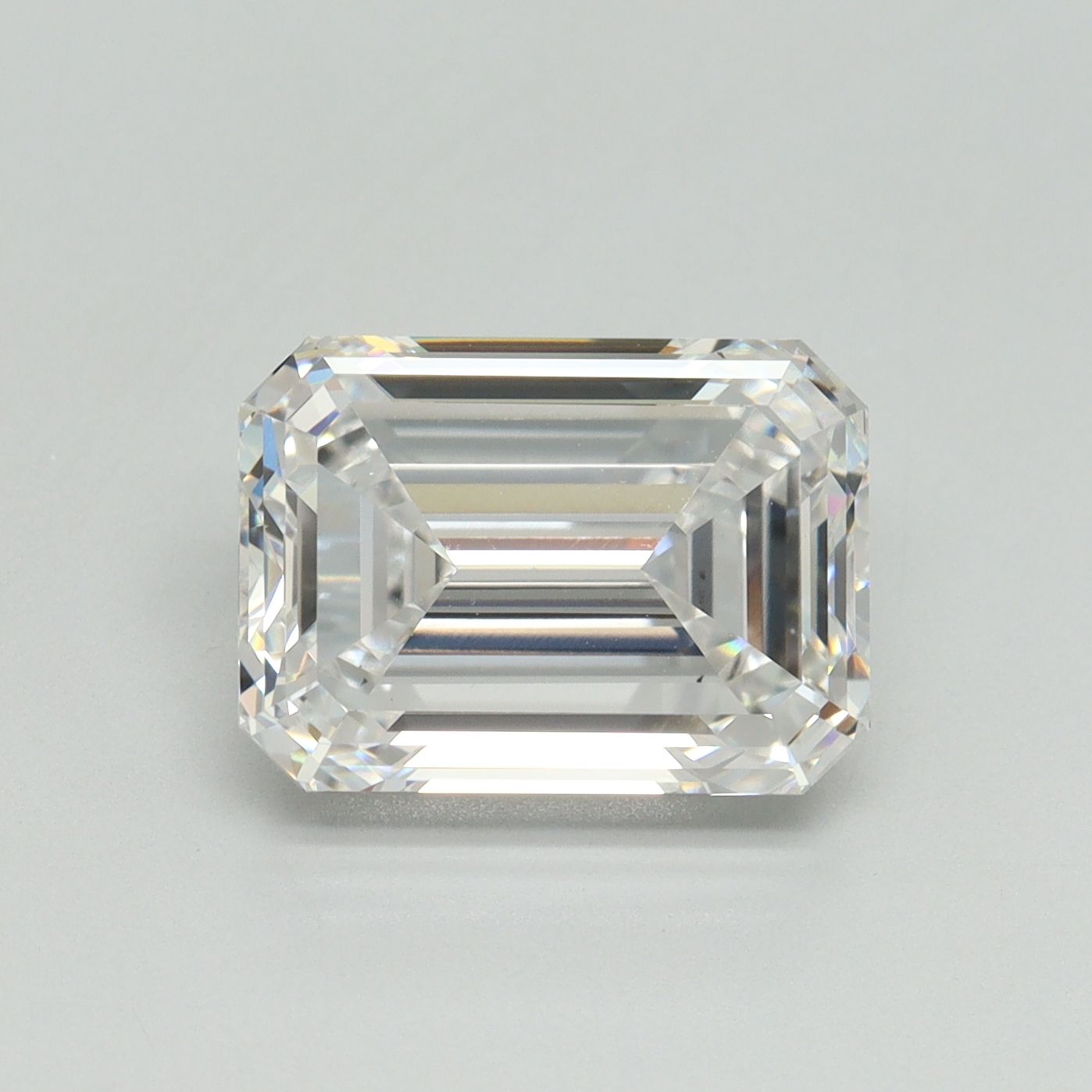 4.50 ct. emerald Lab Grown Diamond front image