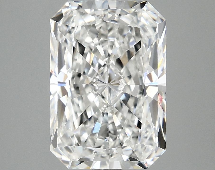 3.05 ct. radiant Lab Grown Diamond front image
