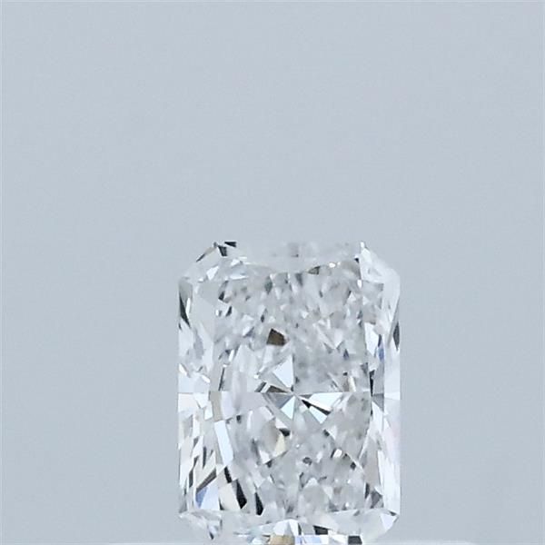 0.33 ct lab-grown Radiant Diamond