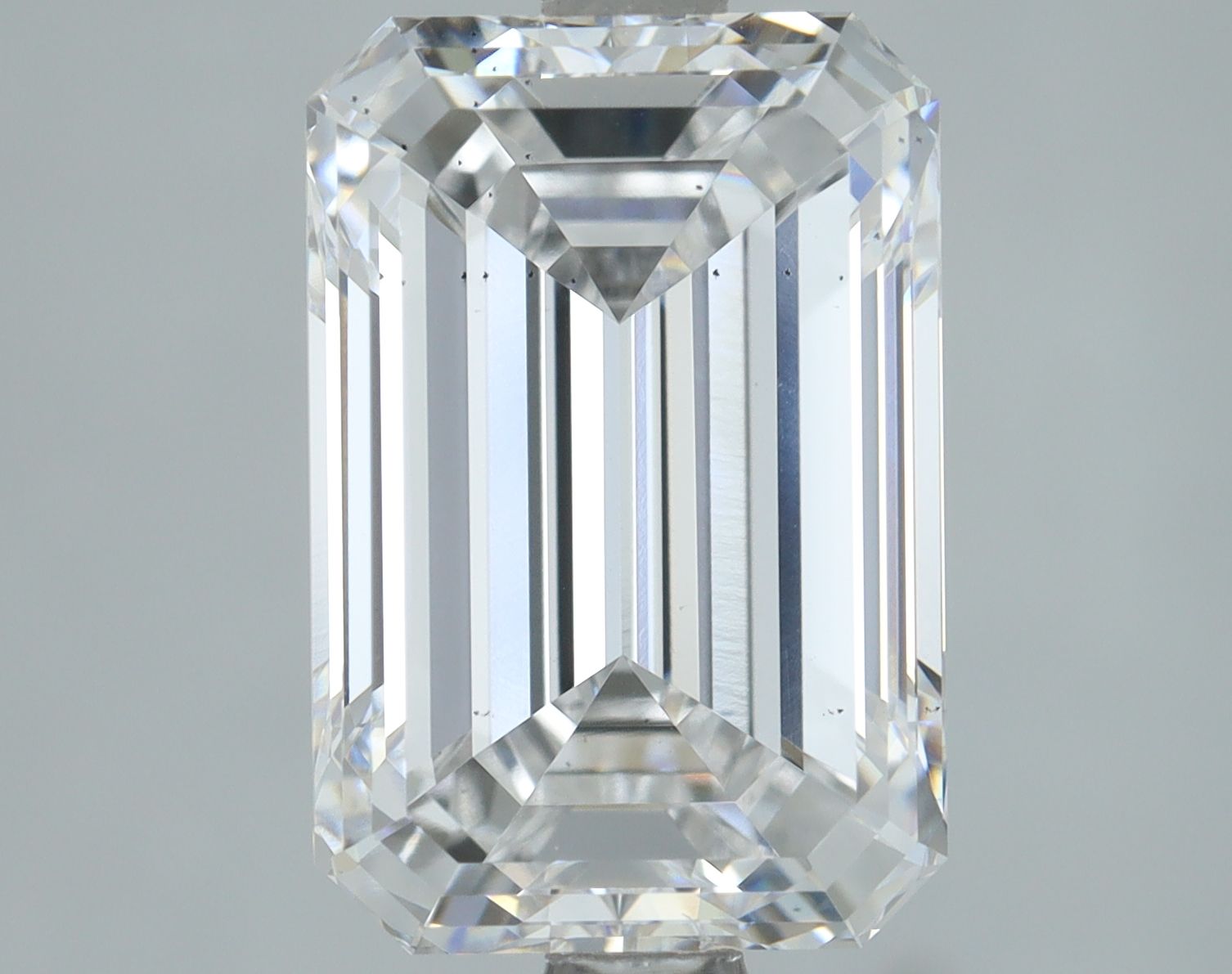 3.00 ct. emerald Lab Grown Diamond front image
