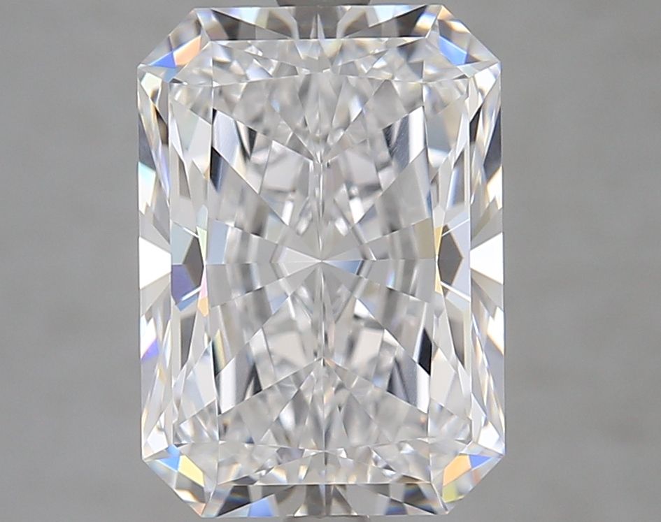 5.01 ct. radiant Lab Grown Diamond front image