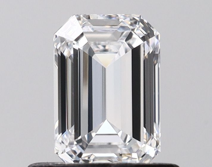 0.72 ct. emerald Lab Grown Diamond front image