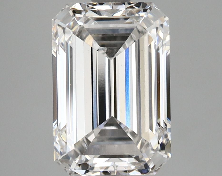 3.02 ct. emerald Lab Grown Diamond front image