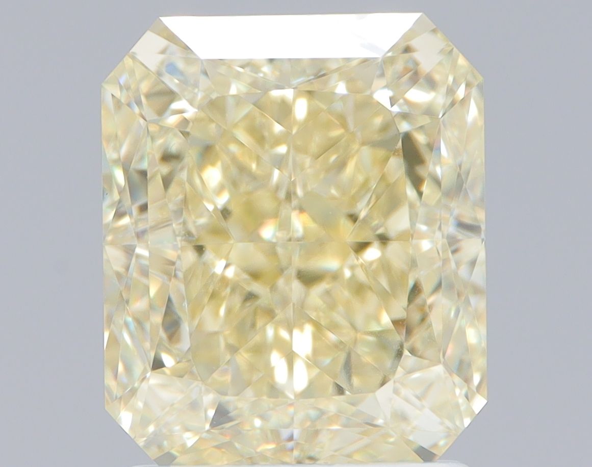 2.09 ct Radiant diamond