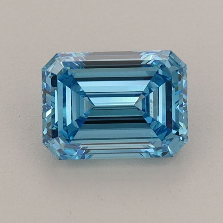 1.10 ct. emerald Lab Grown Diamond front image