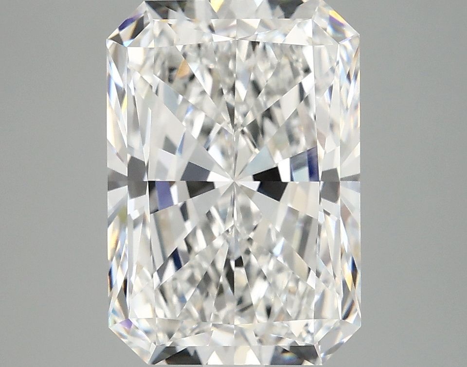 4.08 ct. radiant Lab Grown Diamond front image