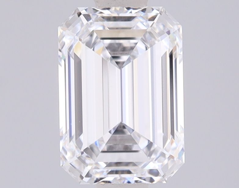 1.55 ct. emerald Lab Grown Diamond front image