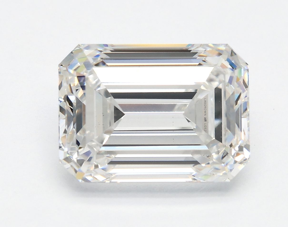 4.10 ct. emerald Lab Grown Diamond front image