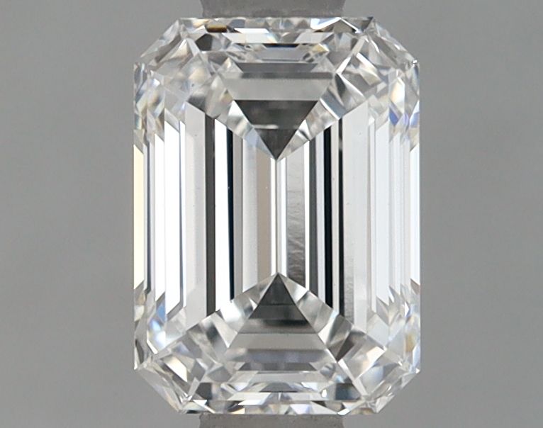 0.92 ct. emerald Lab Grown Diamond front image